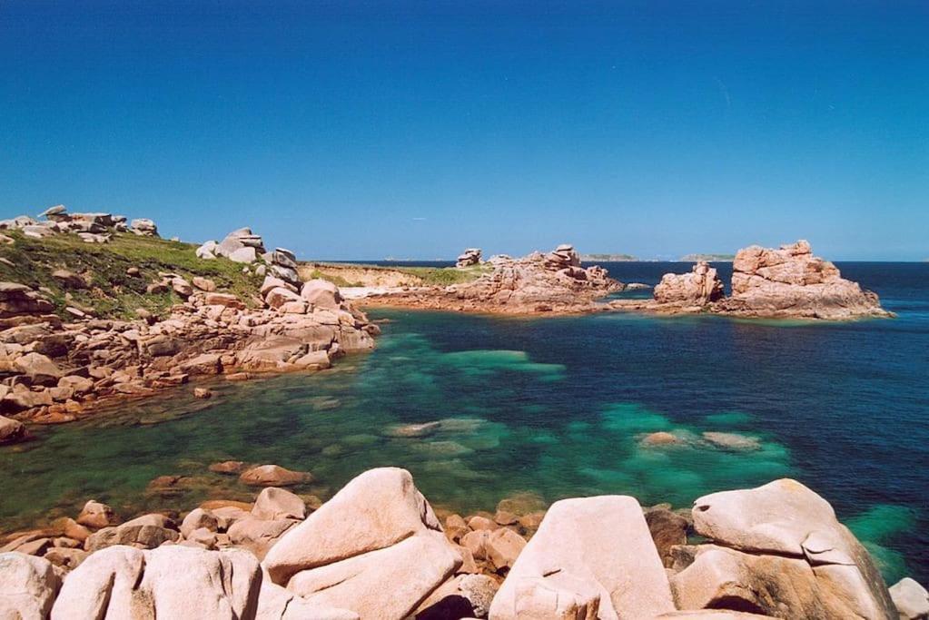 Maison - Villa Bord De Mer, Cote De Granit Rose Perros-Guirec Exterior foto